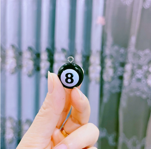 10個入りミニビリヤードブラック8レジン3Dチャーム、面白く - Jewelry Making Game のレビューと価格