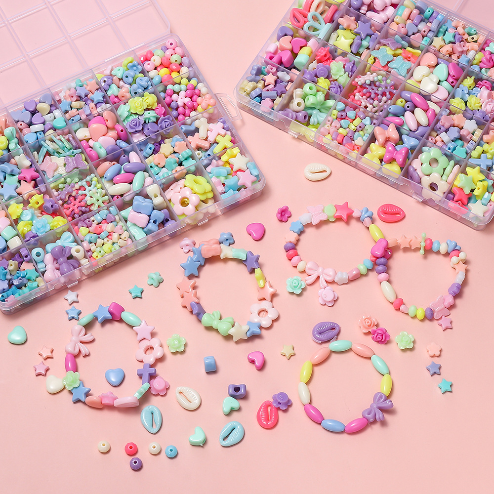 1箱 カラフルアクリルポニービーズ スクエアレタークレイスペ - Bead Organizer Tray のレビューと価格